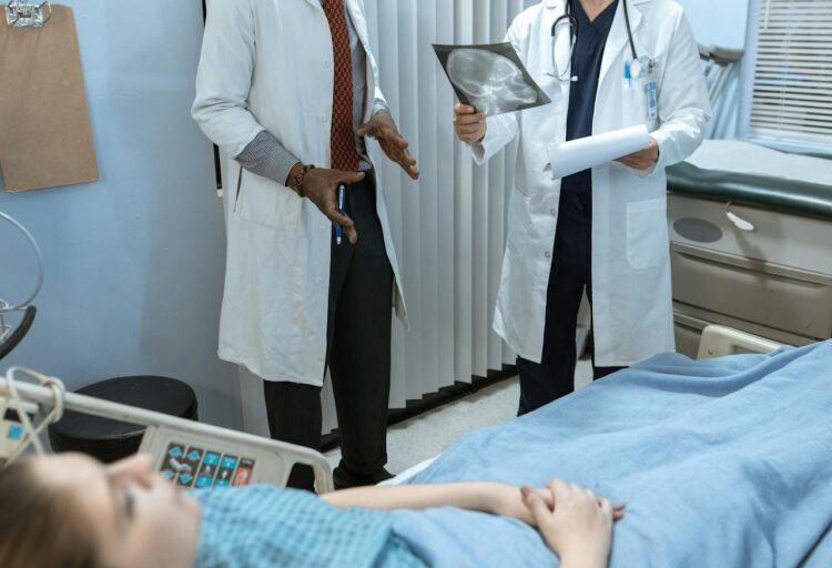 How to Present Cases Like a Pro During Clinical Rotations