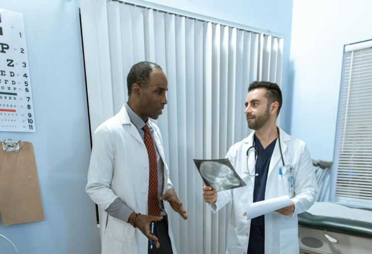 How to Present Cases Like a Pro During Clinical Rotations